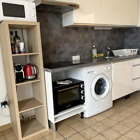 Appartement Vaste Et Lumineux T2